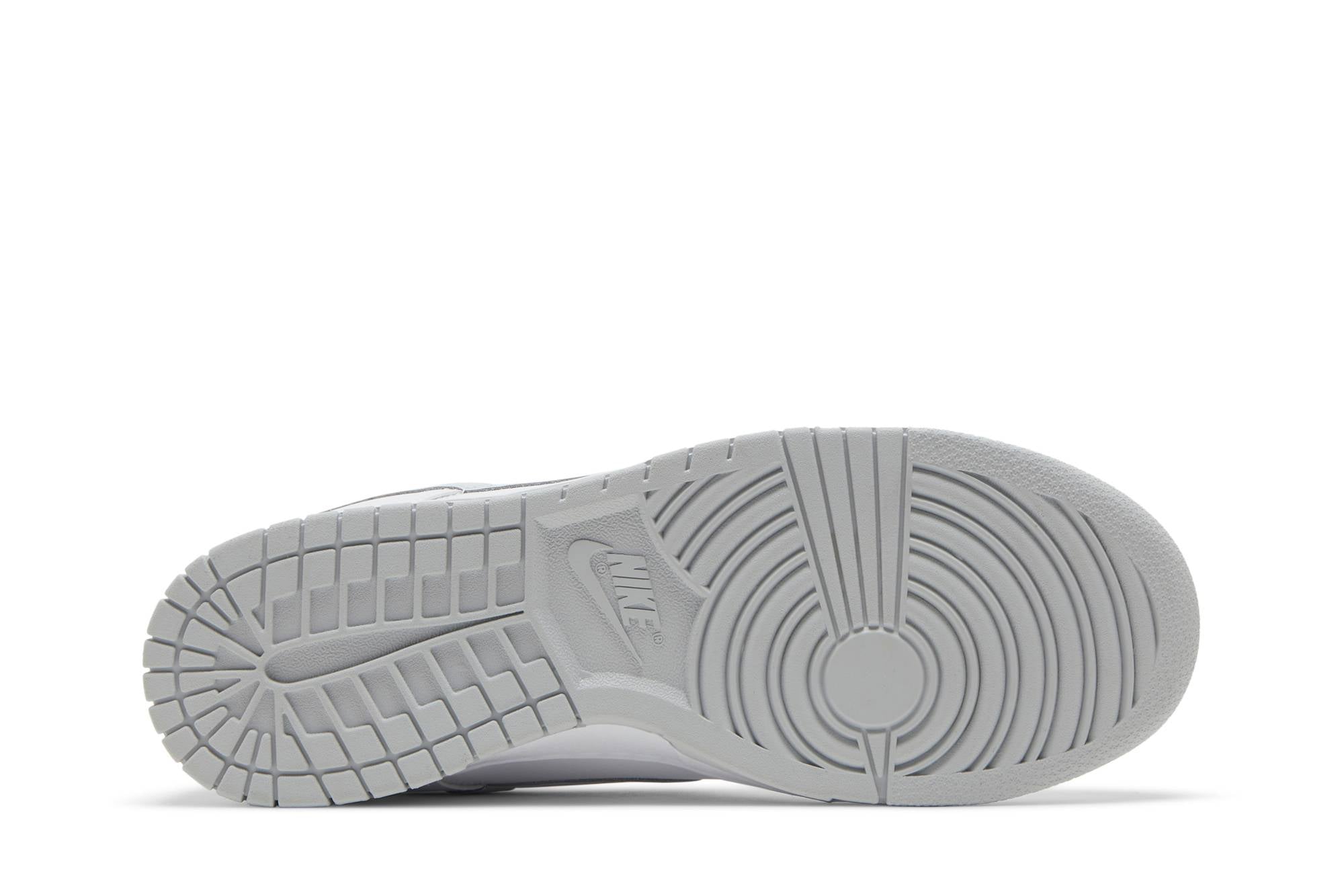 Nike Dunk Low ‘Pure Platinum’ DV0831-101 - Image 4