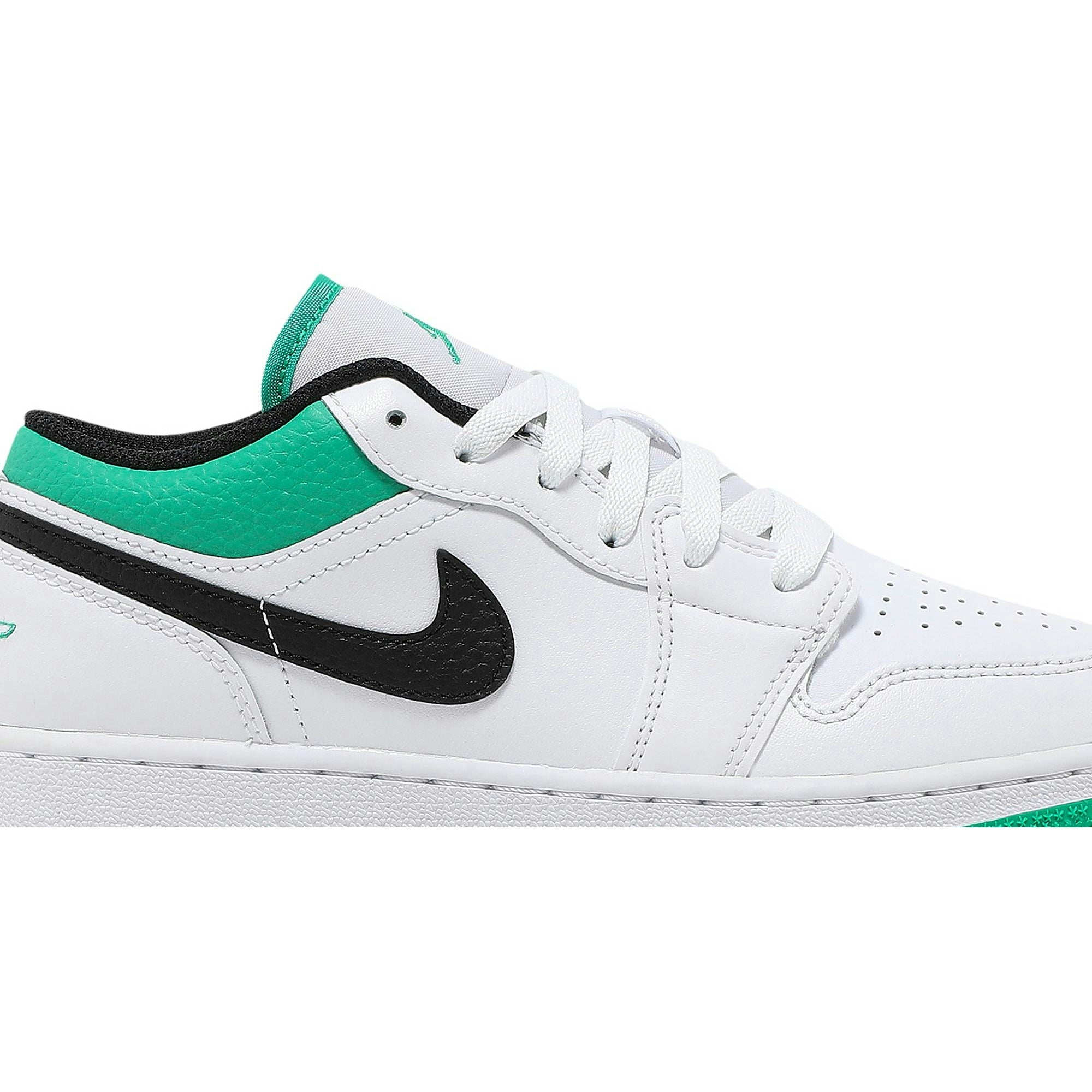 ( Grade School ) Air Jordan 1 Low ‘White Lucky Green’ 553560-129 - Image 2