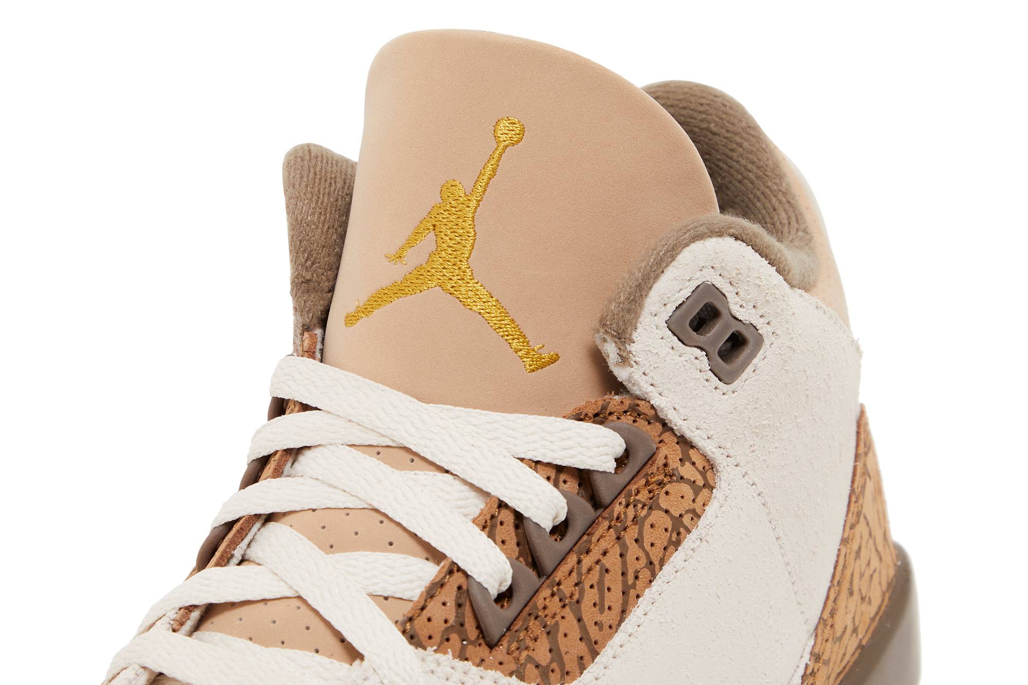 Air Jordan 3 ‘Light Orewood Brown’ CT8532-102 - Image 9
