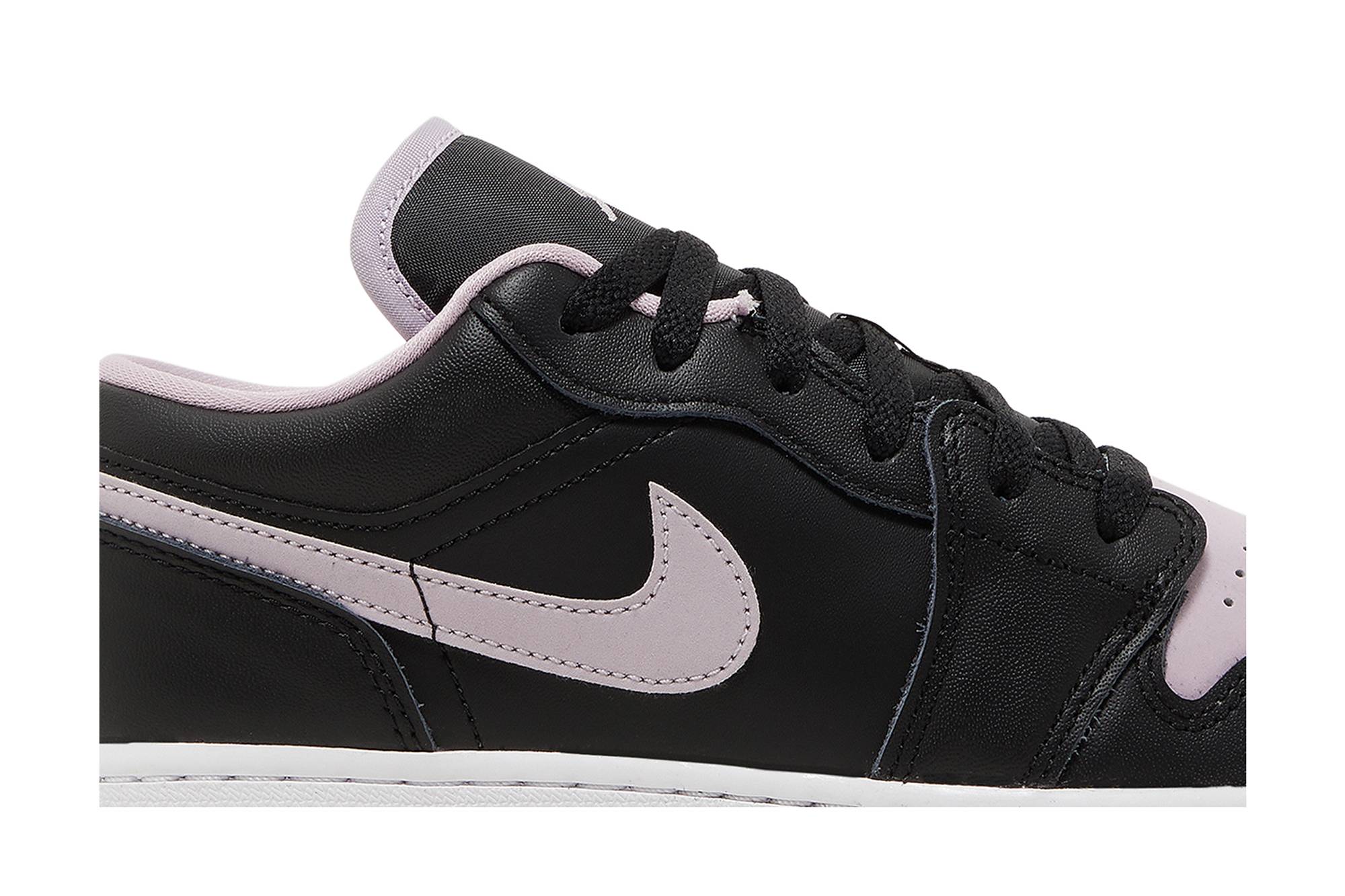 ( Grade School ) Air Jordan 1 Low SE ‘Black Iced Lilac’ DV1333-051 - Image 2