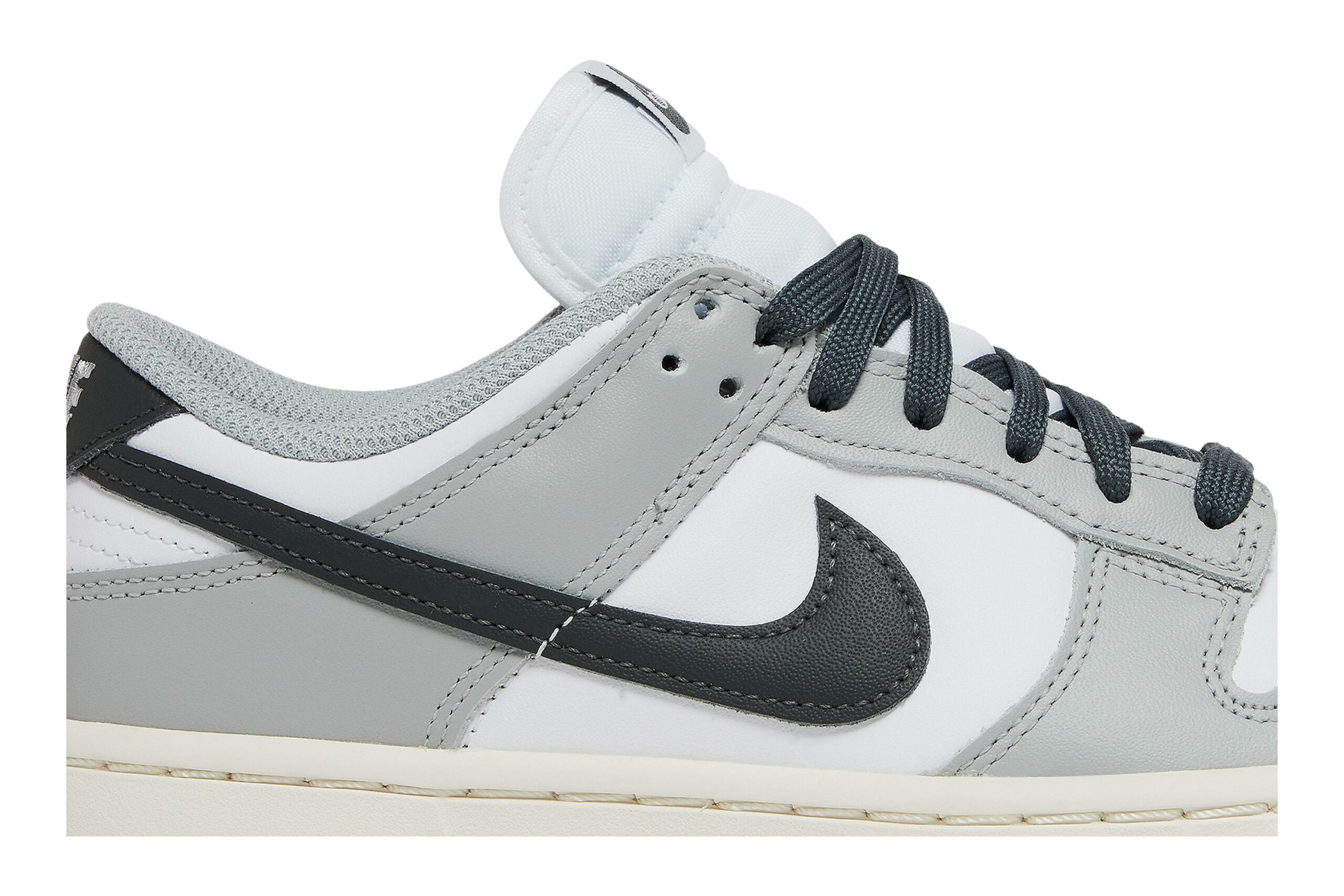 ( Women ) Nike Dunk Low ‘Light Smoke Grey’ DD1503-117 - Image 9