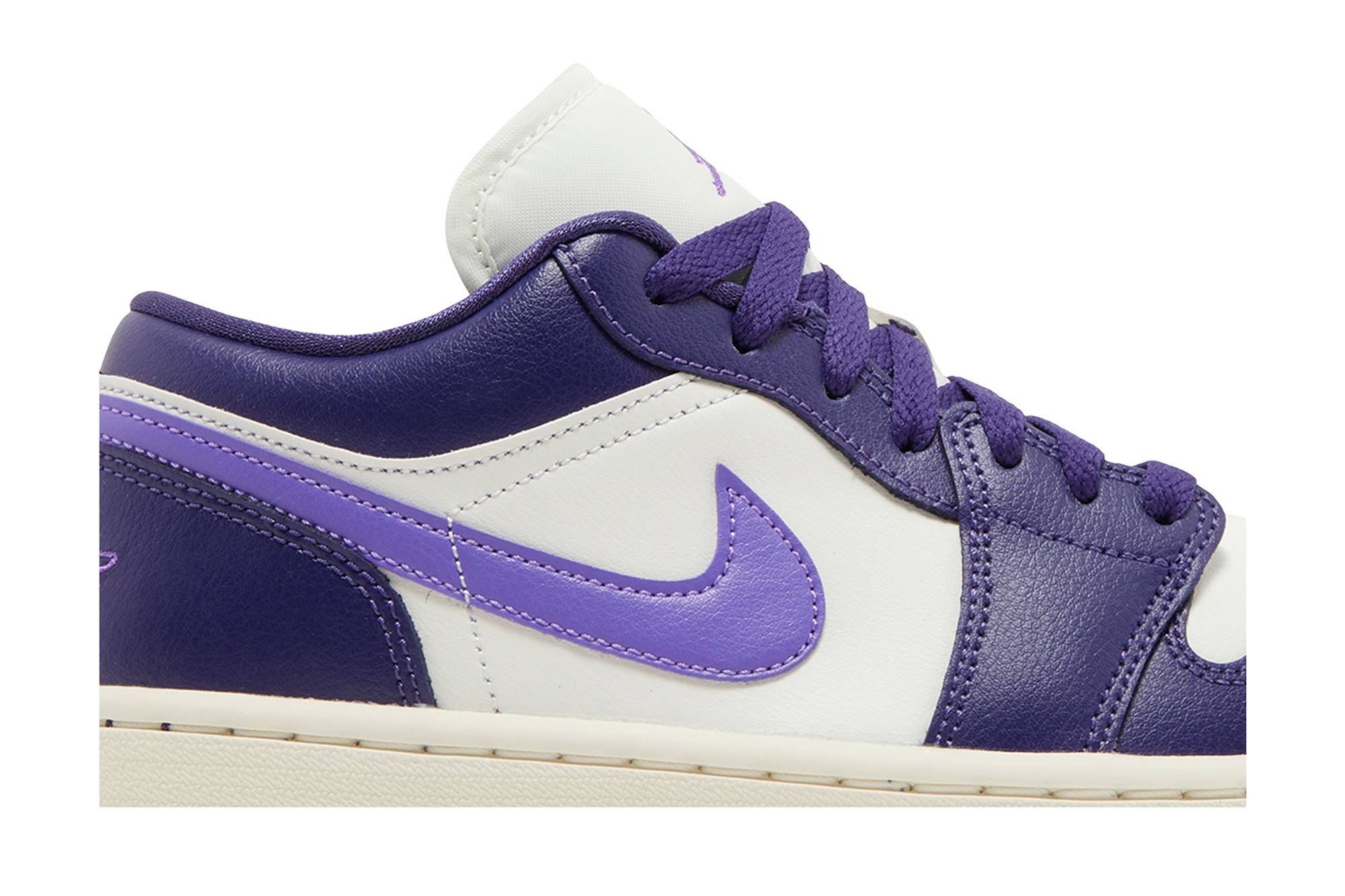 ( Women ) Air Jordan 1 Low Sky Purple DC0774-502 - Image 2