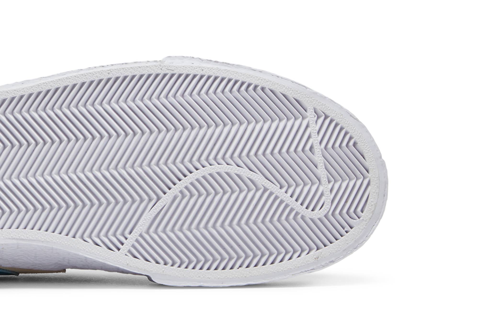 KAWS X Sacai X Nike Blazer Low Reed DM7901-200 - Image 12