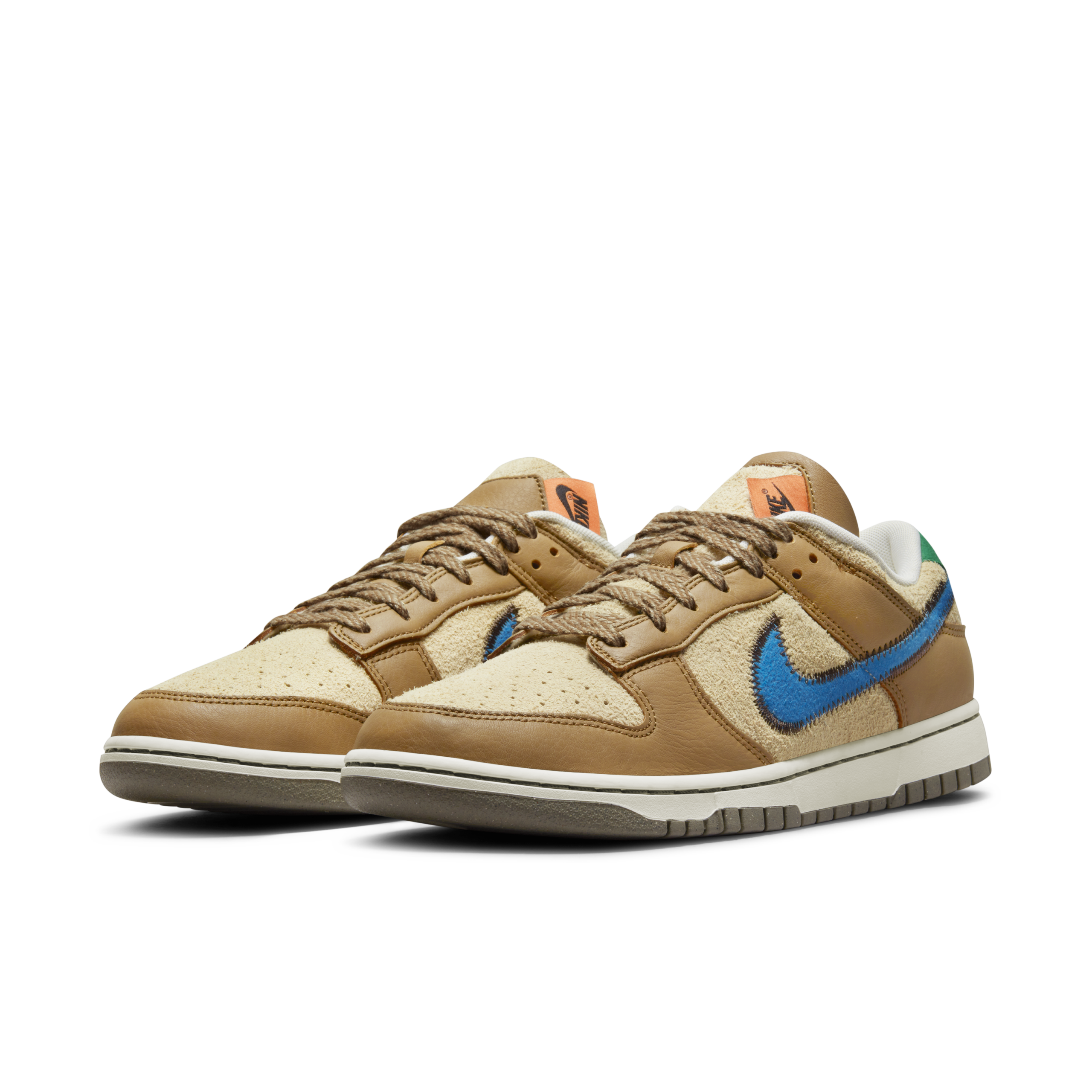 Size? X Nike Dunk Low Dark Driftwood DO6712-200 - Image 13