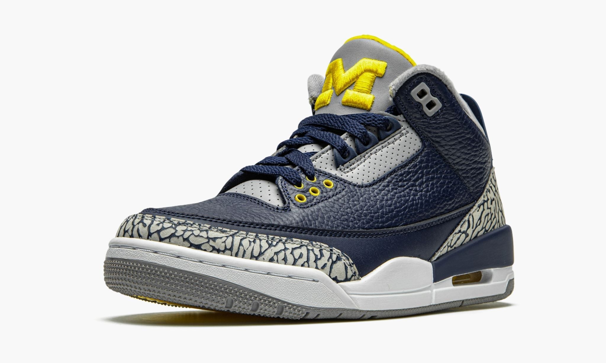 Air Jordan 3 Retro PE “Michigan” - Image 5
