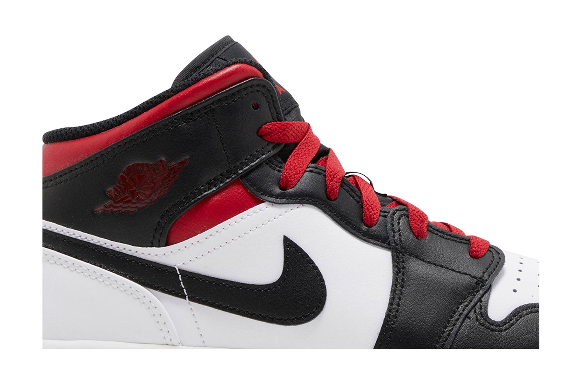 ( Grade School ) Air Jordan 1 Mid Gym Red Black Toe DQ8423-106 - Image 2