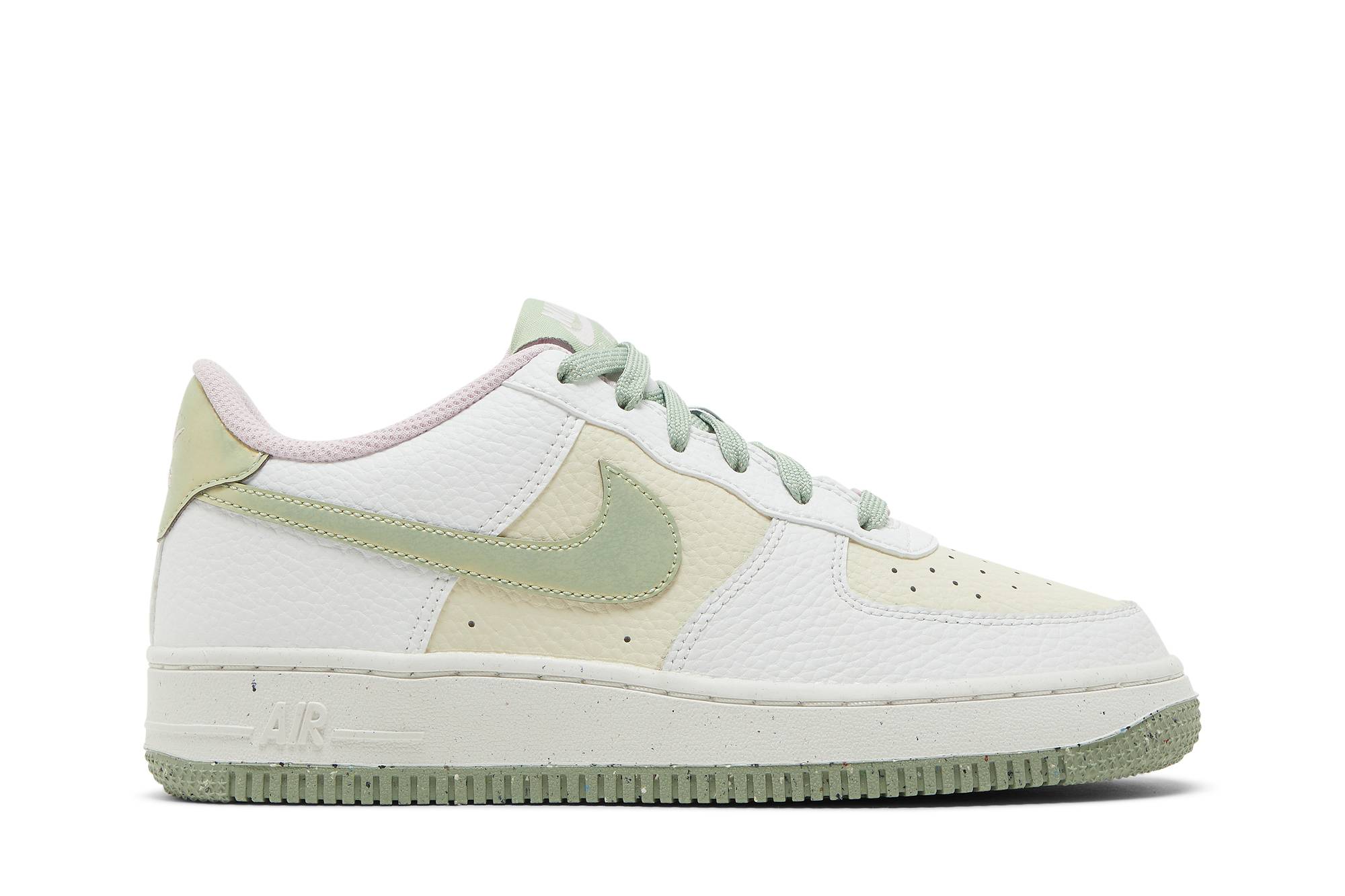 ( Grade School ) Nike Air Force 1 Low LV8 ‘Muted Green’ DQ0360-100