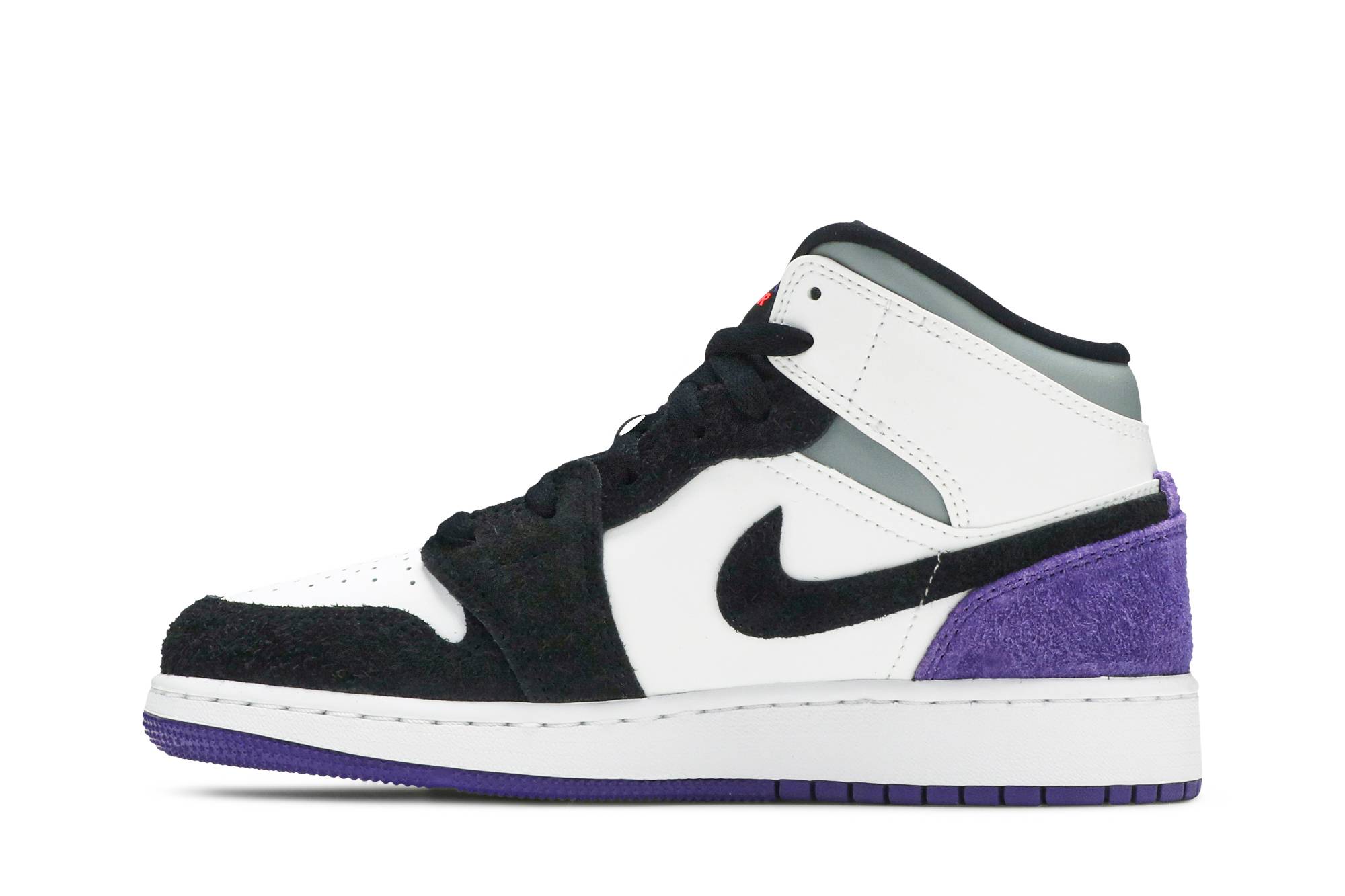 ( Grade School ) Air Jordan 1 Mid SE ‘Varsity Purple’ BQ6931-105 - Image 3