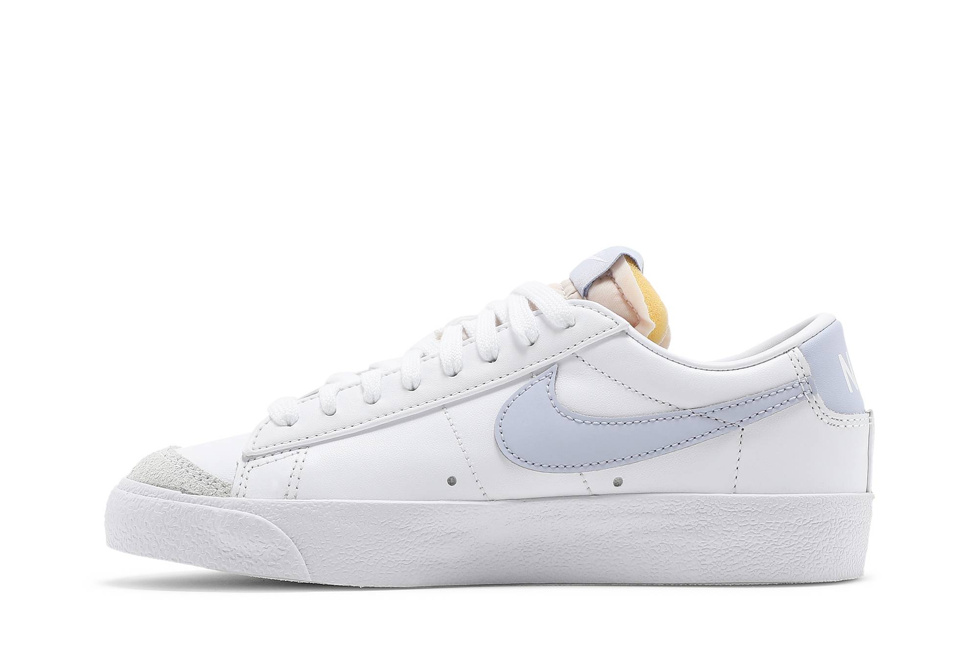 ( Women ) Nike Blazer Low ’77 ‘White Ghost’ DC4769-103 - Image 3