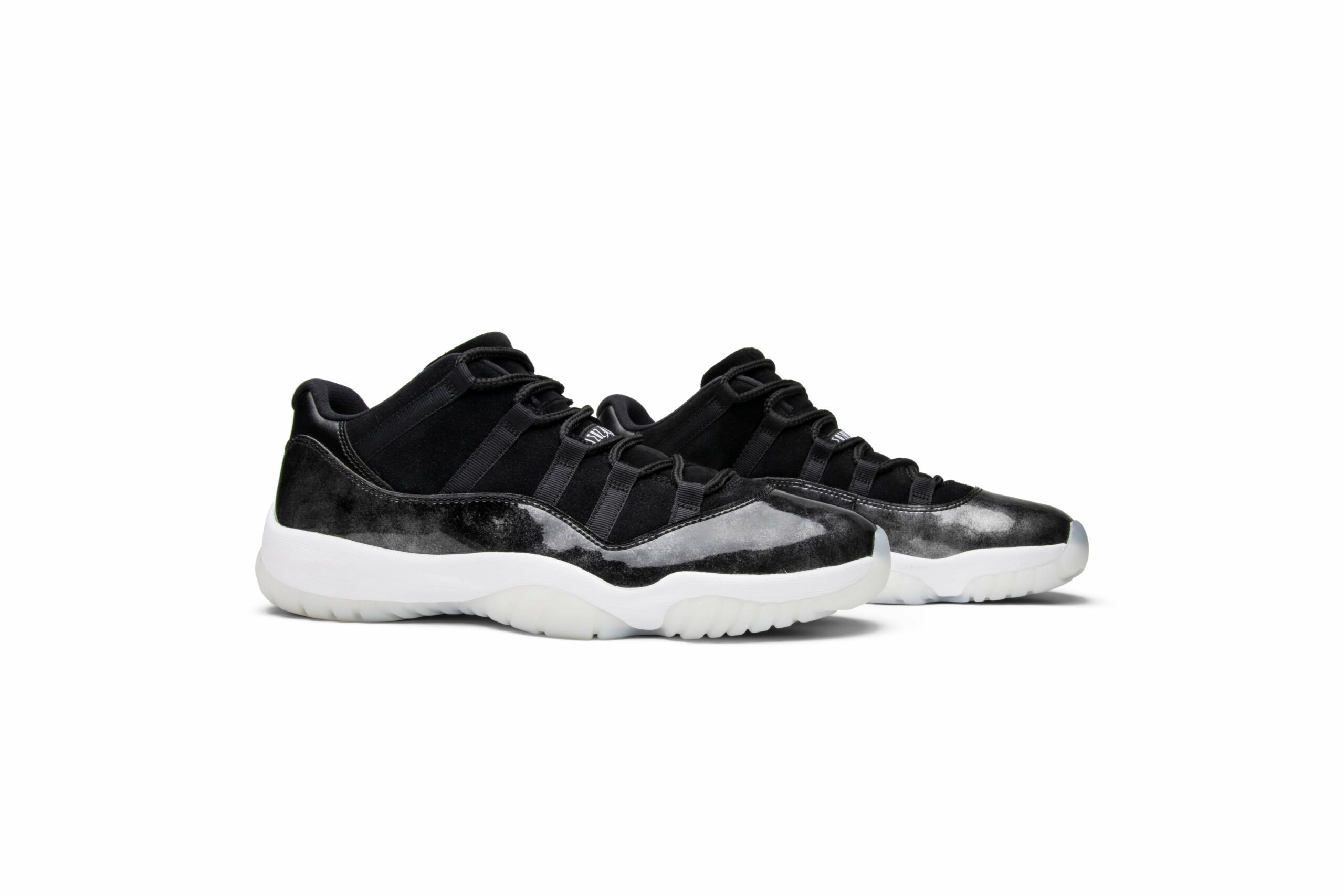 Air Jordan 11 Retro Low ‘Barons’ 528895-010 - Image 8