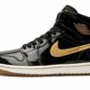 Air Jordan 1 Retro High OG Black/Metallic Gold