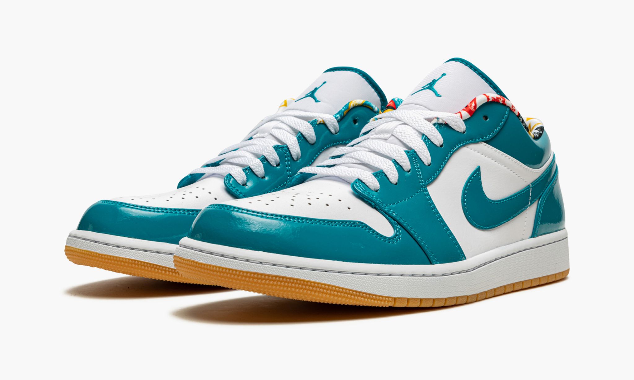 Air Jordan 1 Low SE Barcelona - Image 3