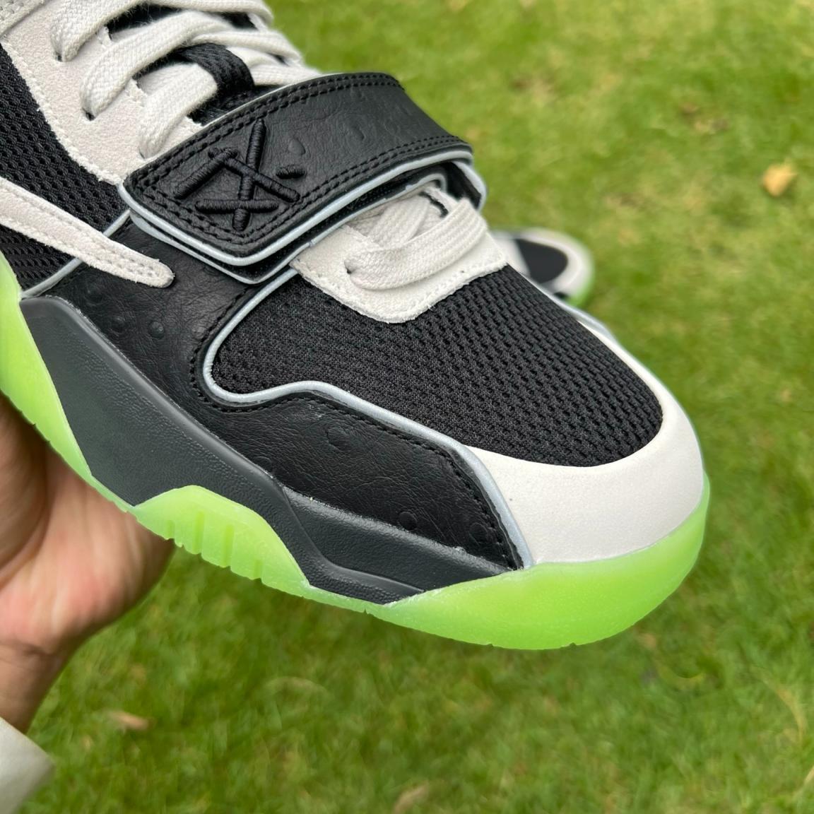 Chase B x Travis Scott x Jordan Jumpman Jack - Image 5