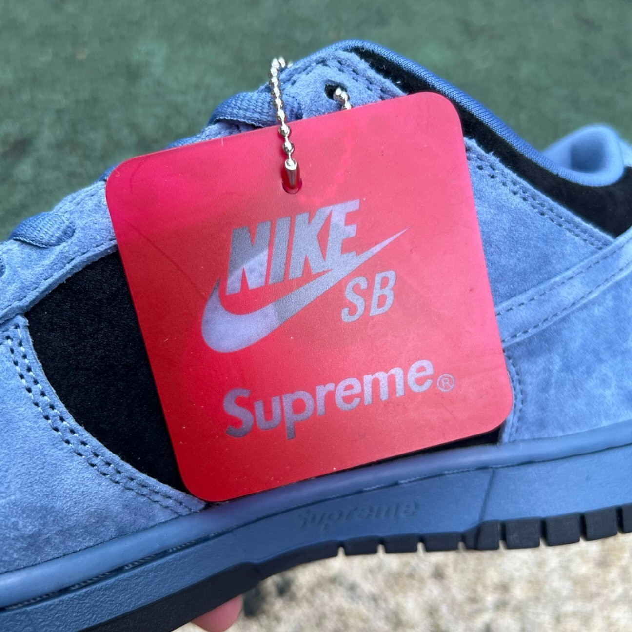 Supreme x Nike Dunk Low SB in the "Ocean Fog" - Image 6