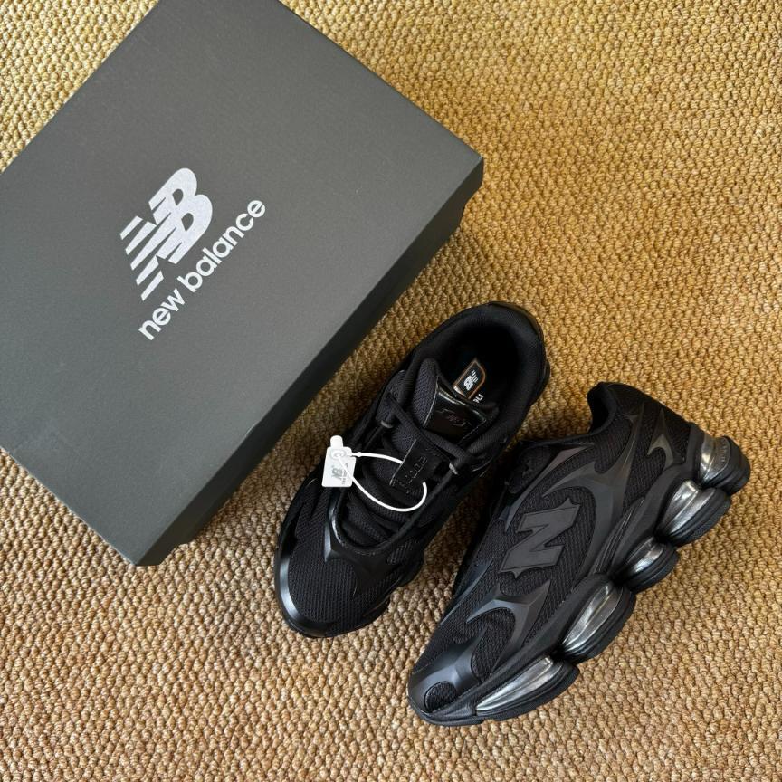 New Balance ABZORB 2000 "Triple Black" - Image 6