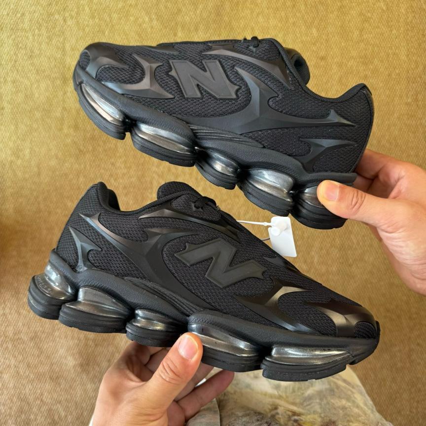 New Balance ABZORB 2000 "Triple Black"