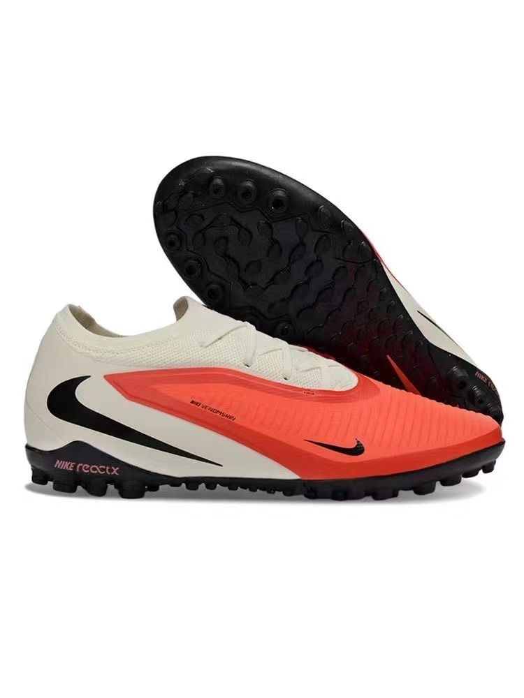 Nike Phantom 6 Low Pro turf football - Image 6