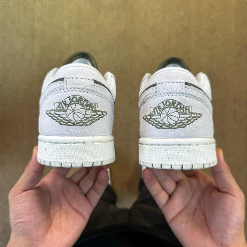 Jordan 1 Low SE Medium Olive Sail - Image 5