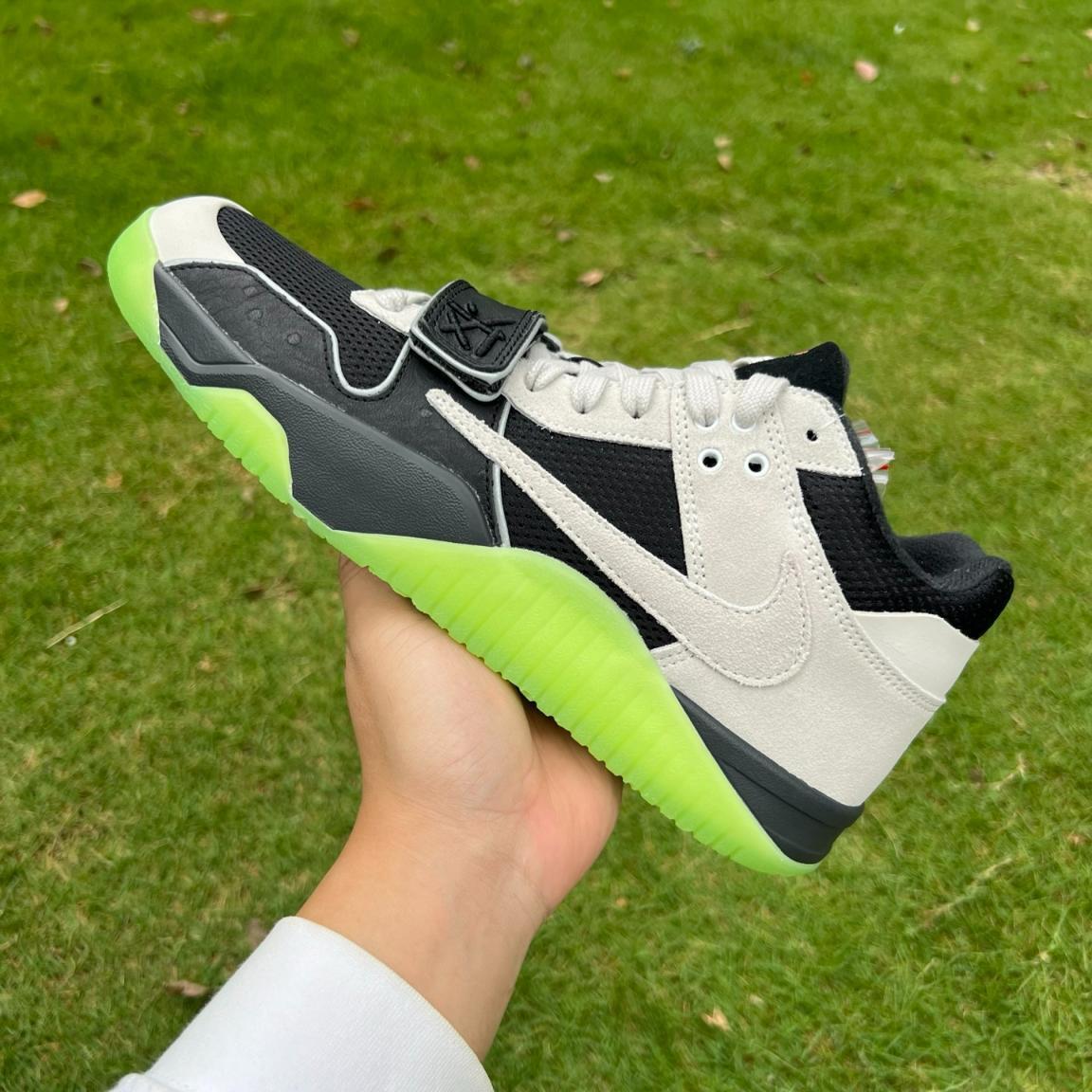 Chase B x Travis Scott x Jordan Jumpman Jack - Image 10