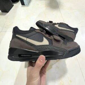 The Jordan Legacy 312 Low "Baroque Brown" Fits In with Travis Scott's Catalog