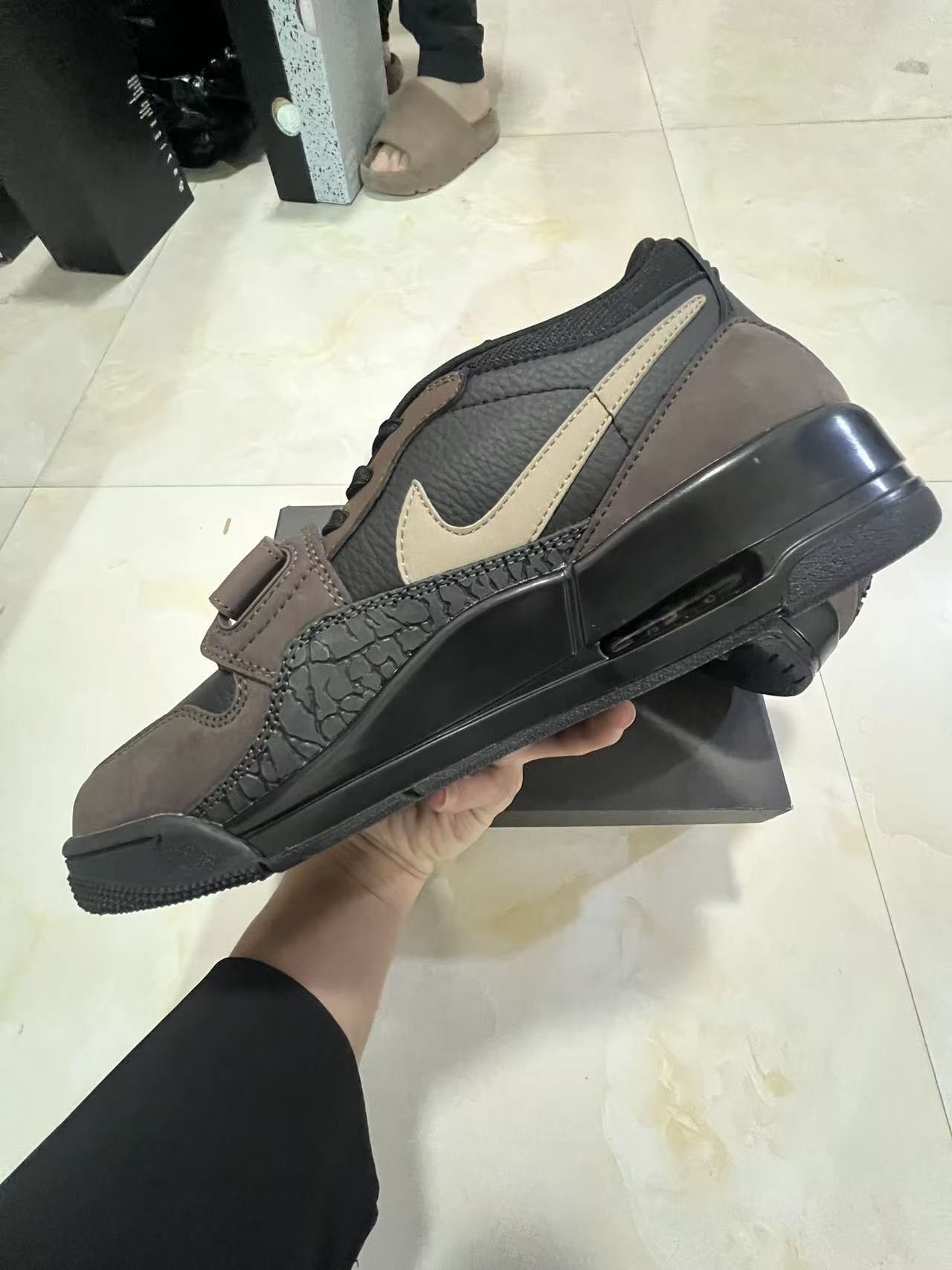The Jordan Legacy 312 Low "Baroque Brown" Fits In with Travis Scott's Catalog - Image 10