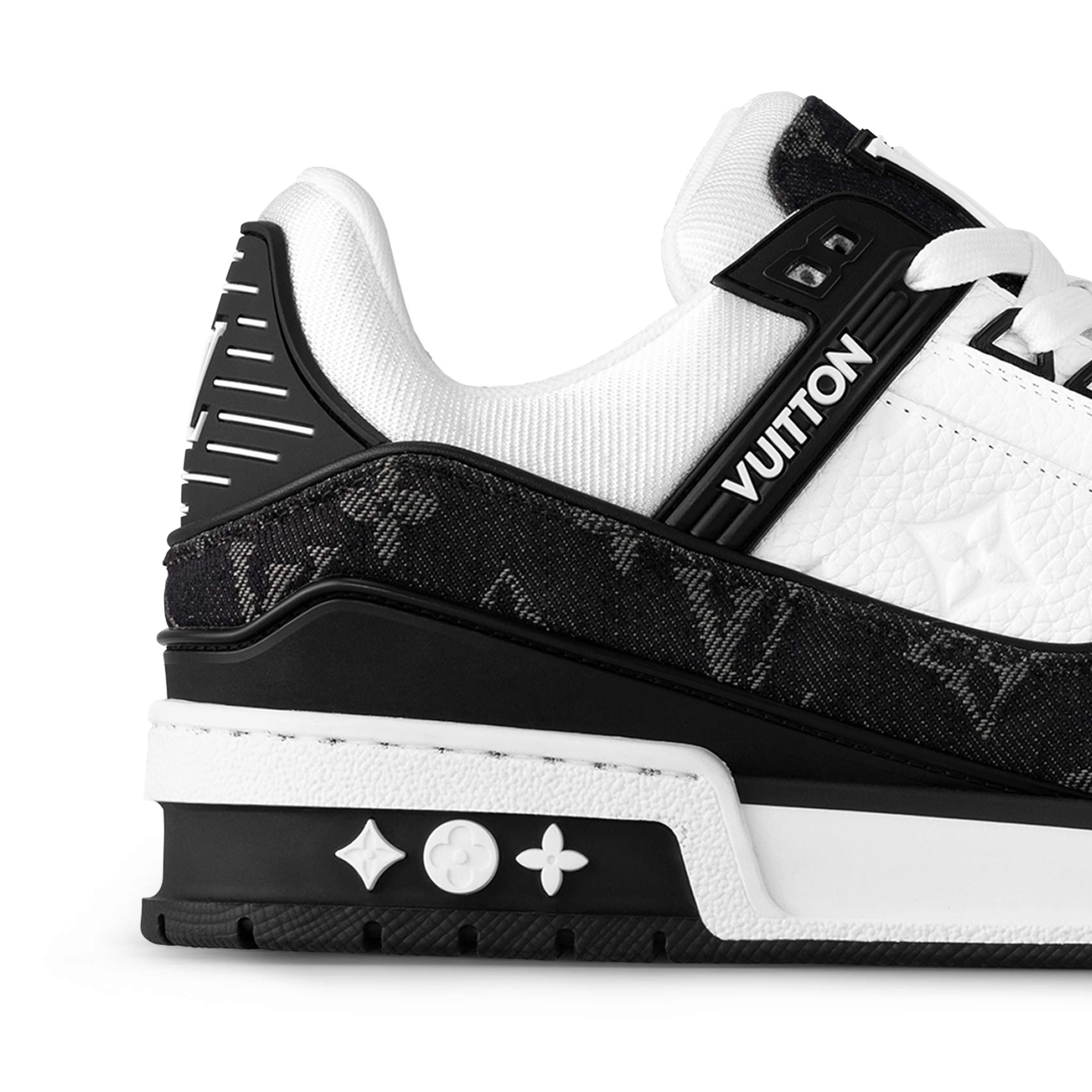 Louis Vuitton LV Trainer Maxi sneaker in black and white monogram denim and leather. - Image 3