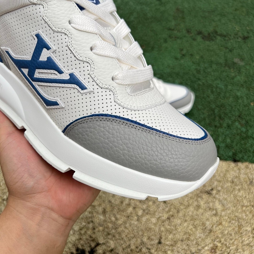 Louis Vuitton LV Runner Tatic Sneaker White, Grey and Blue - Image 3