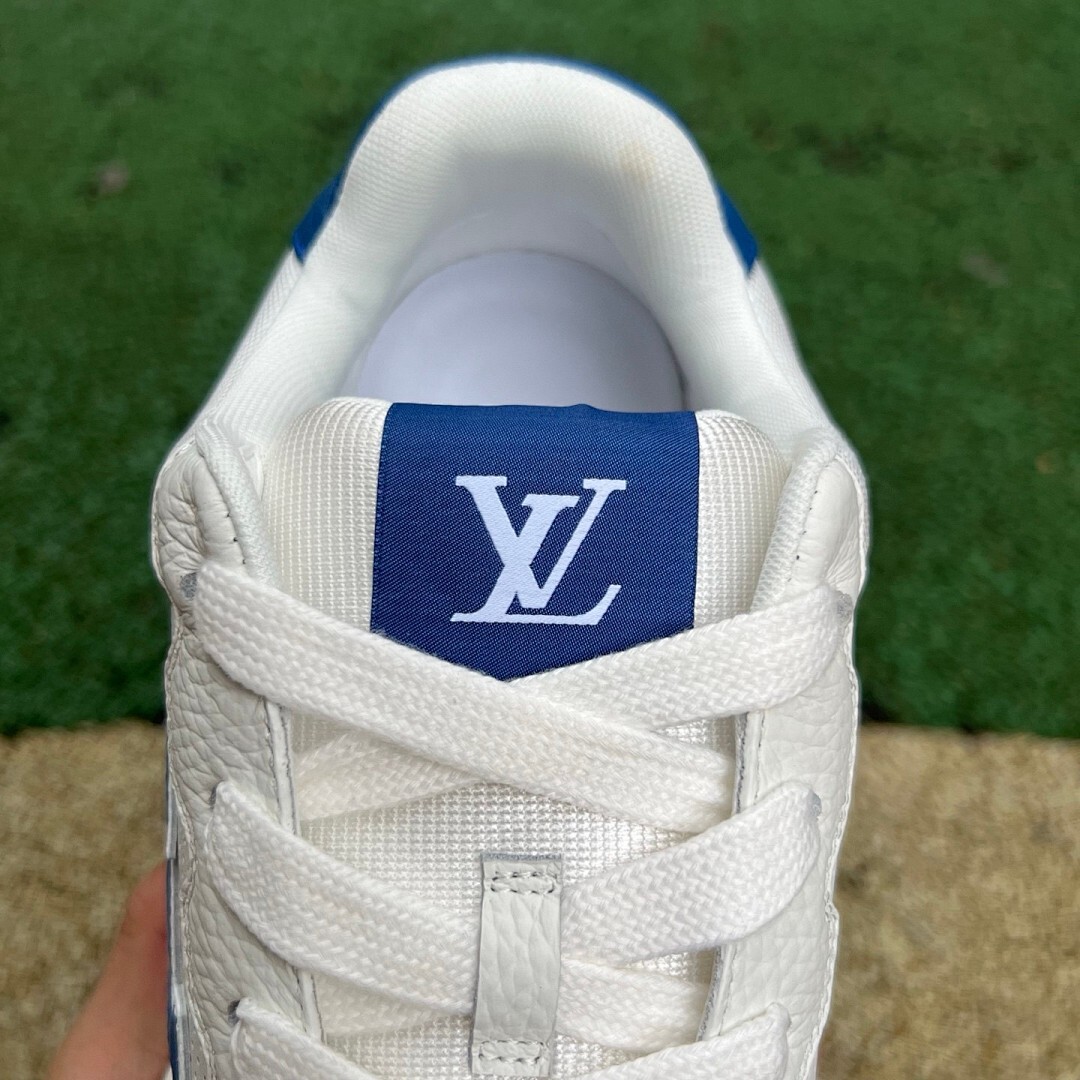 Louis Vuitton LV Runner Tatic Sneaker White, Grey and Blue - Image 5