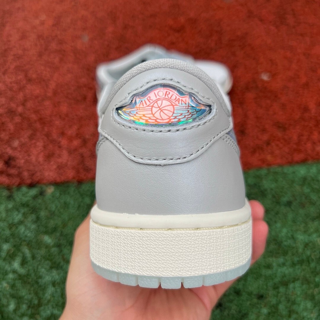 Jordan 1 Low OG Atmosphere Grey FN5994-001 - Image 9