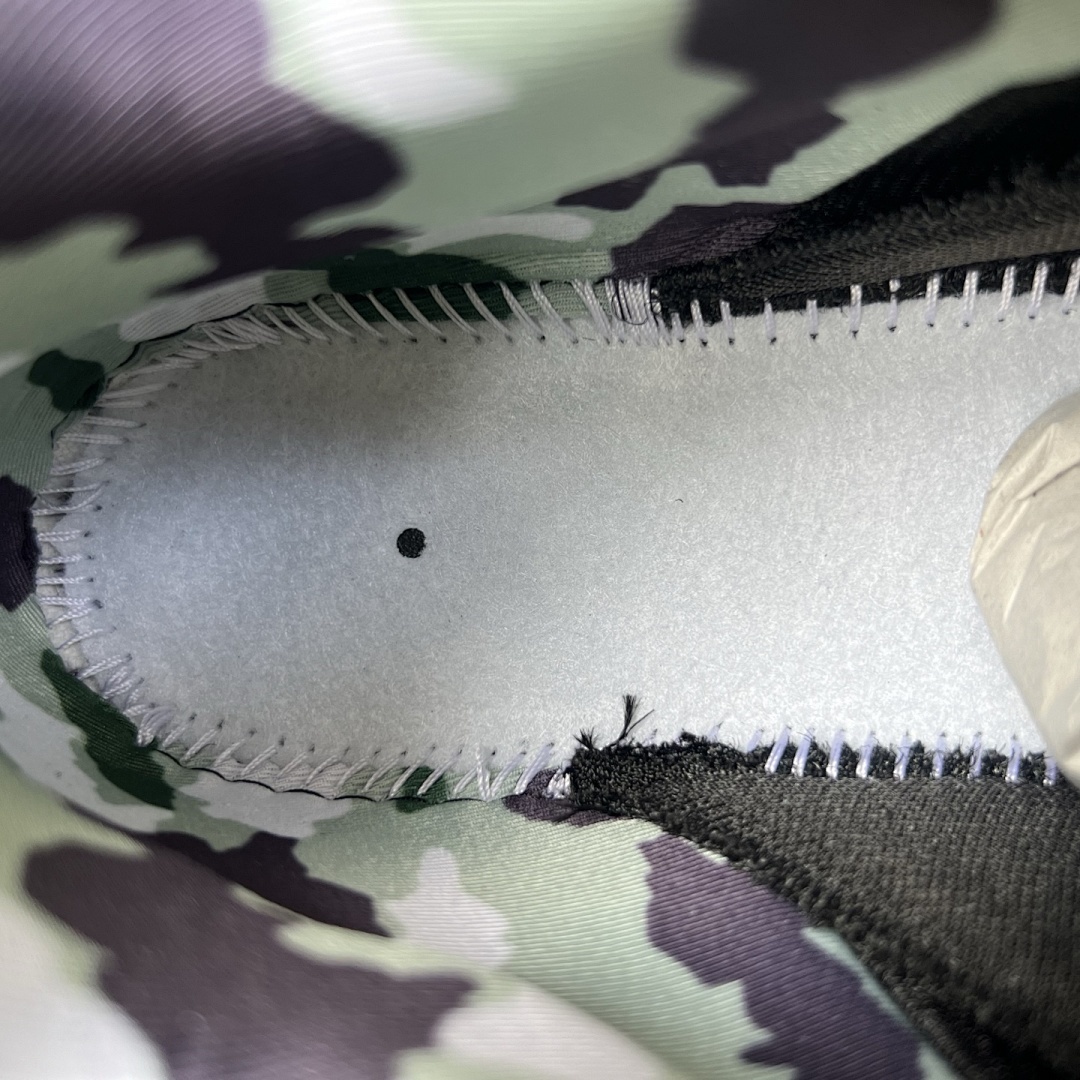 Corteiz x Nike Air Max 95 "Pink Beam" DR0589-001 - Image 3