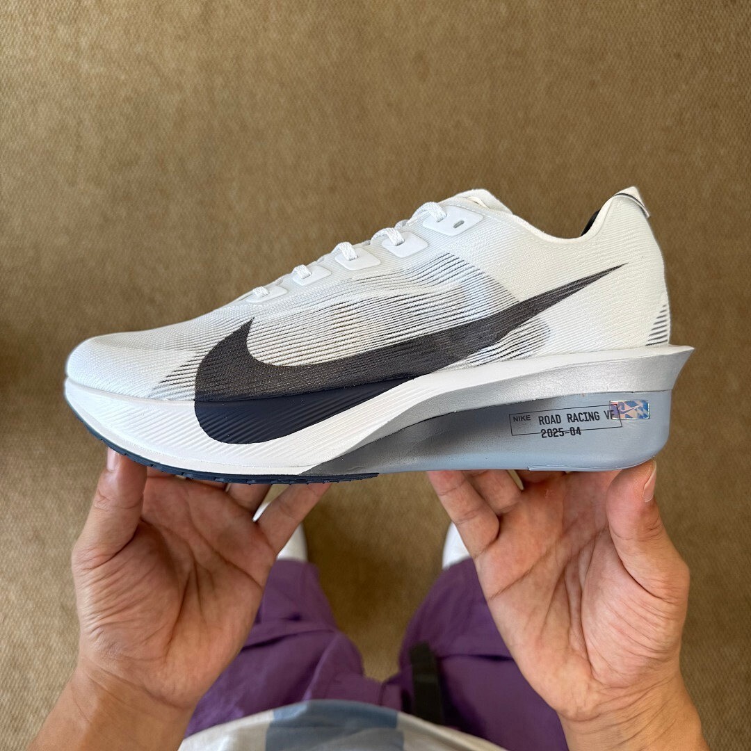 Nike Road Racing Vaporfly 2025-04 - Image 10
