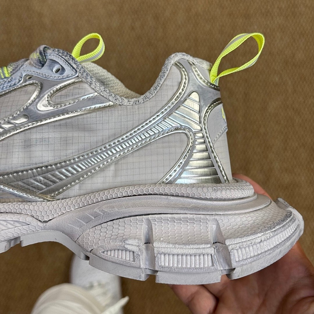 Nike P-6000 Metallic Silver Volt CN0149-001 - Image 6