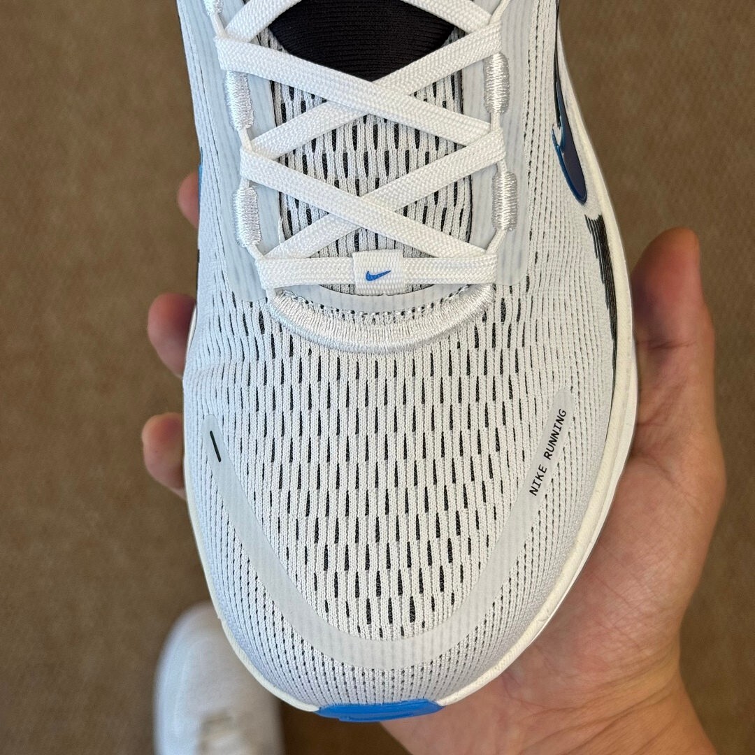 Nike Structure 25 Running Shoes DR2687-101 White Black Blue Lagoon - Image 4