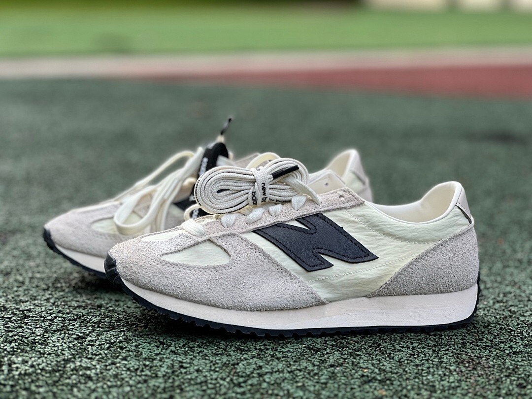 New Balance 237 Cream Black MS237CB