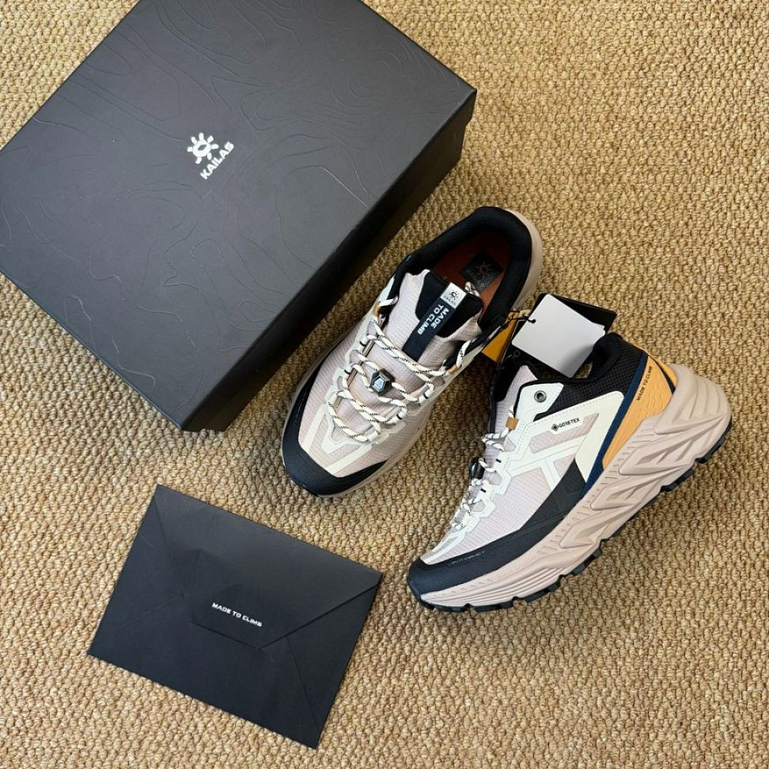 New Balance Fresh Foam X More Trail V3 Gore-Tex Timberwolf Black Dark Shadow - Image 2