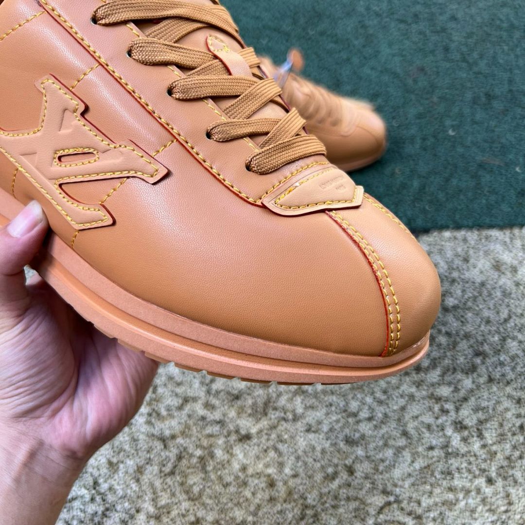 Louis Vuitton LV Runner Tatic Sneaker - Image 3