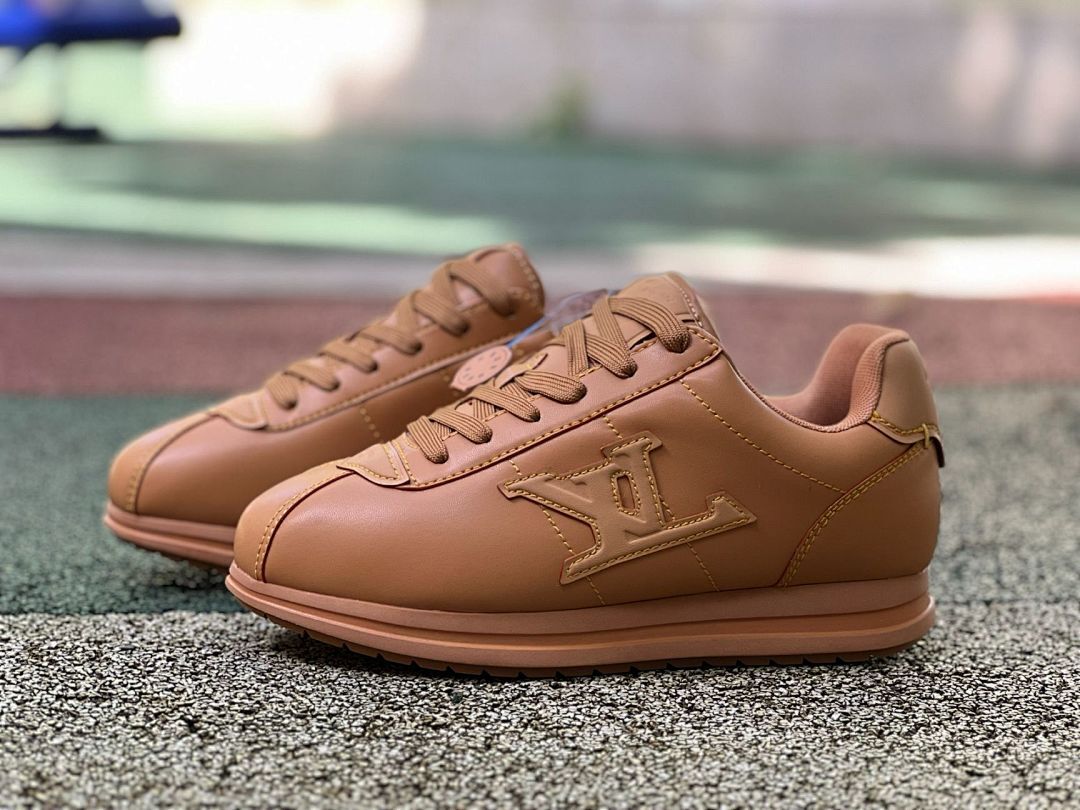 Louis Vuitton LV Runner Tatic Sneaker - Image 10