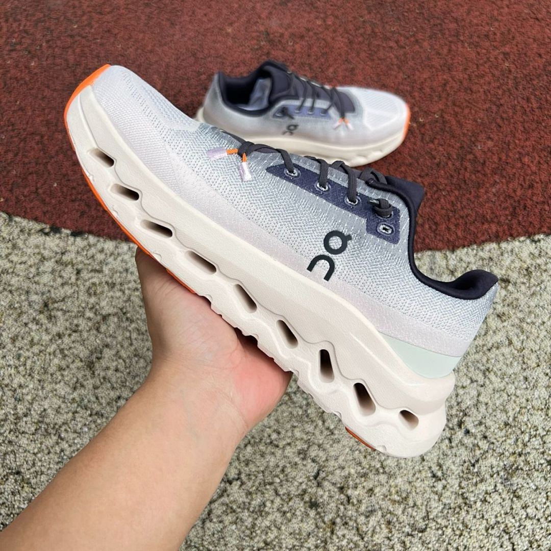 On CloudTec Phase Running Shoes Glacier/Frost - Image 7