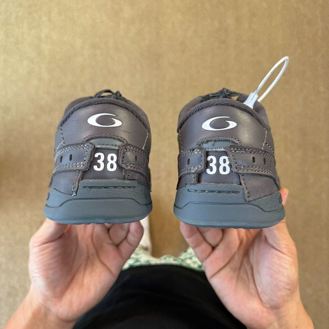 Balenciaga WORN-OUT Umbro Low Top Sneaker Grey 760920W5B701210 - Image 7