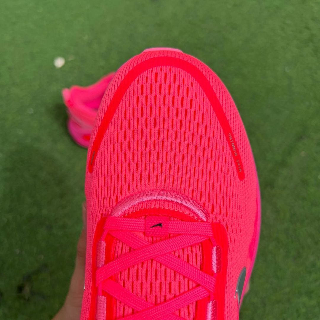 Nike ZoomX Invincible Run Flyknit 3 Hyper Pink Metallic Silver Atomic Orange - Image 4