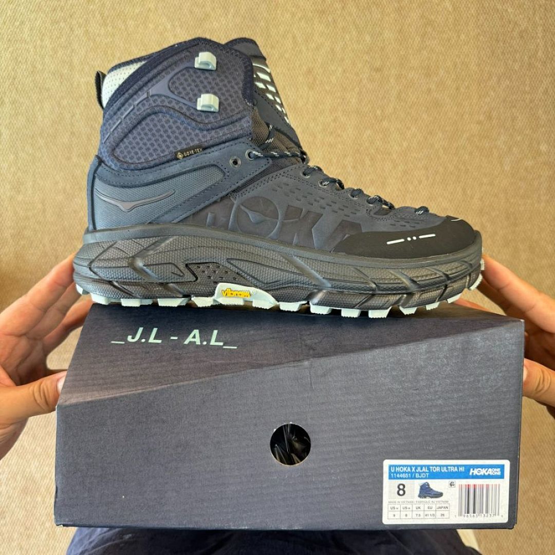 Hoka Kaha 2 GTX Mid Hiking Boots Outer Space Shifting Sand - Image 3