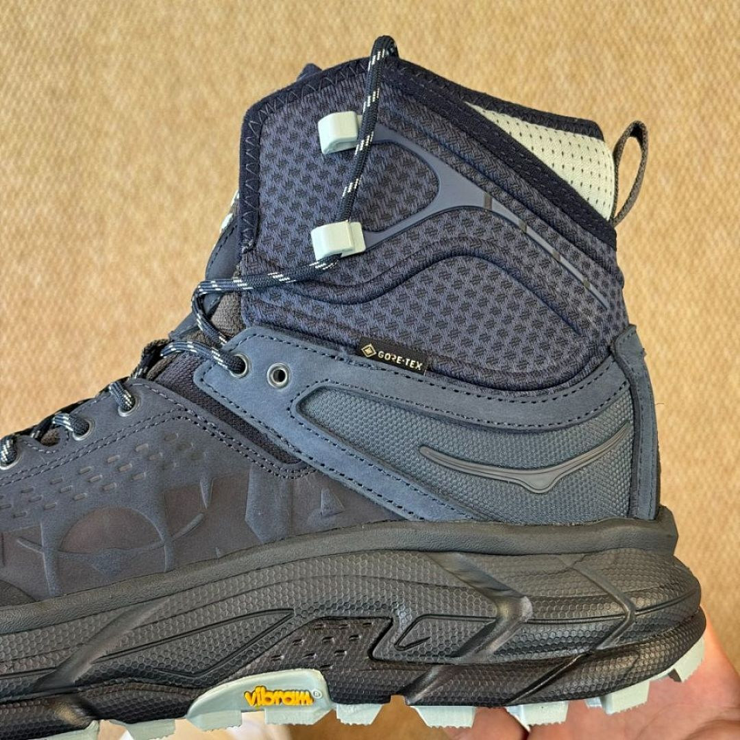 Hoka Kaha 2 GTX Mid Hiking Boots Outer Space Shifting Sand - Image 6