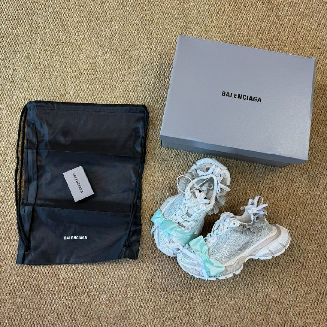Balenciaga Runner Mesh and Nylon Trainers White Silver - Image 2