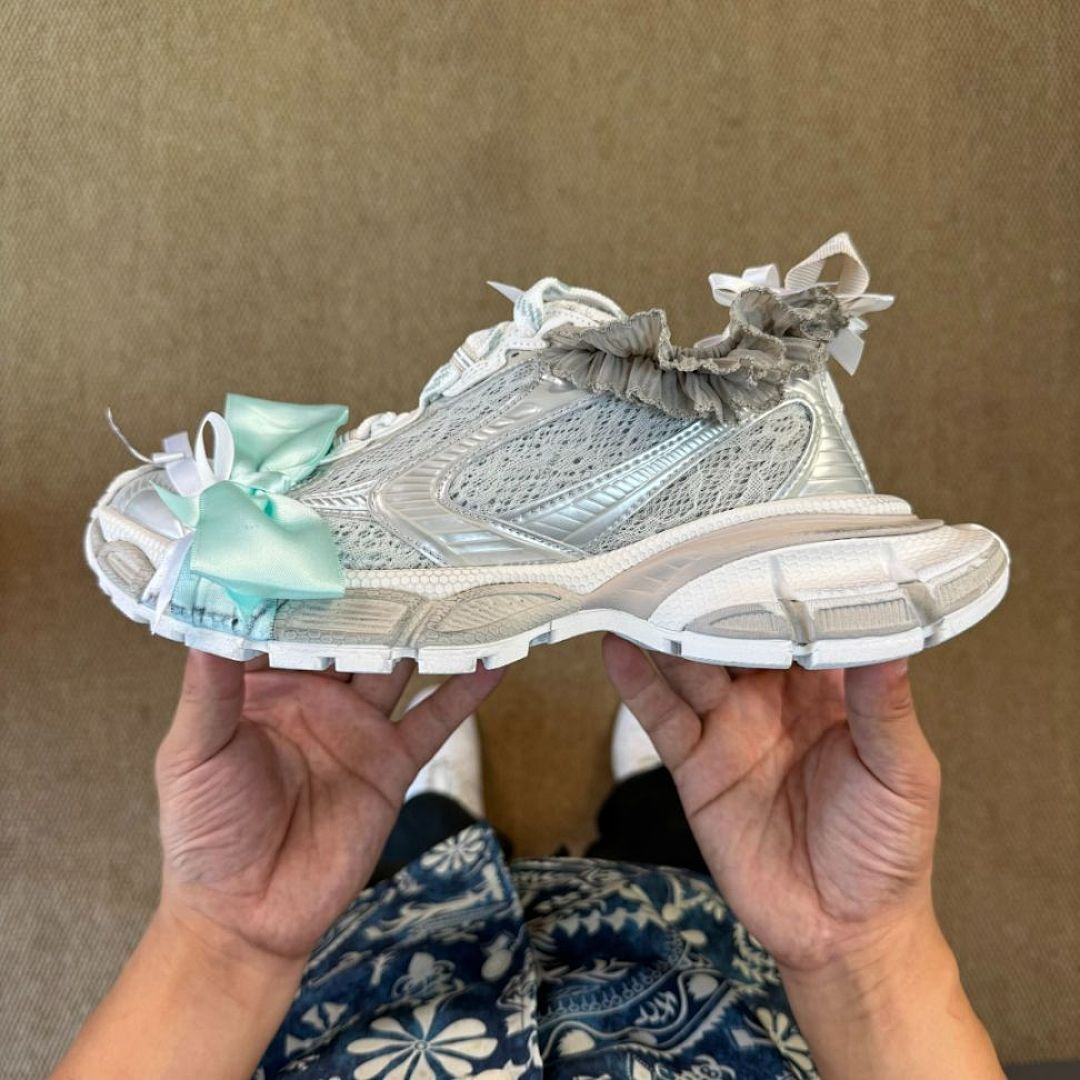 Balenciaga Runner Mesh and Nylon Trainers White Silver - Image 10