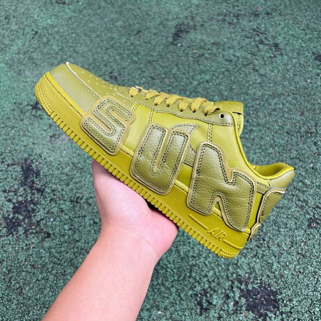 Supreme x Nike Air Force 1 Low Mean Green CU9225-300 - Image 9