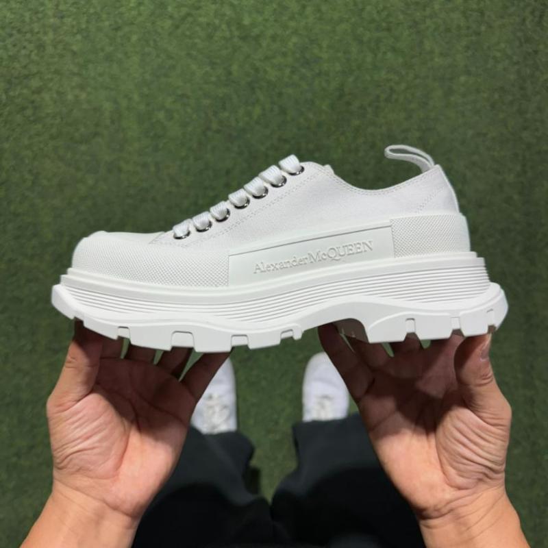 Alexander McQueen Tread Slick Lace-up Sneaker White 611705W4L329000