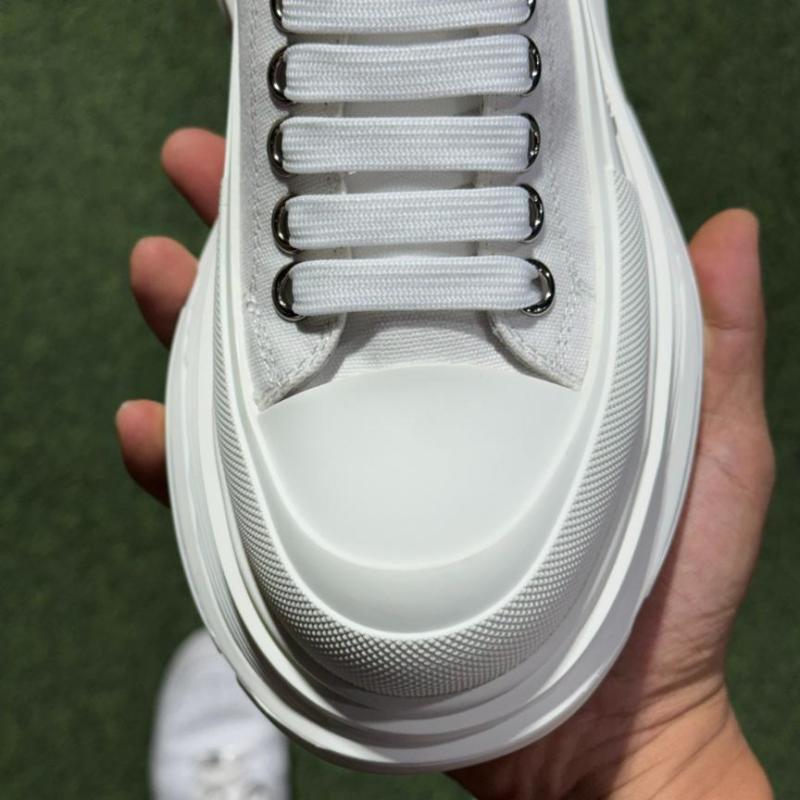 Alexander McQueen Tread Slick Lace-up Sneaker White 611705W4L329000 - Image 4