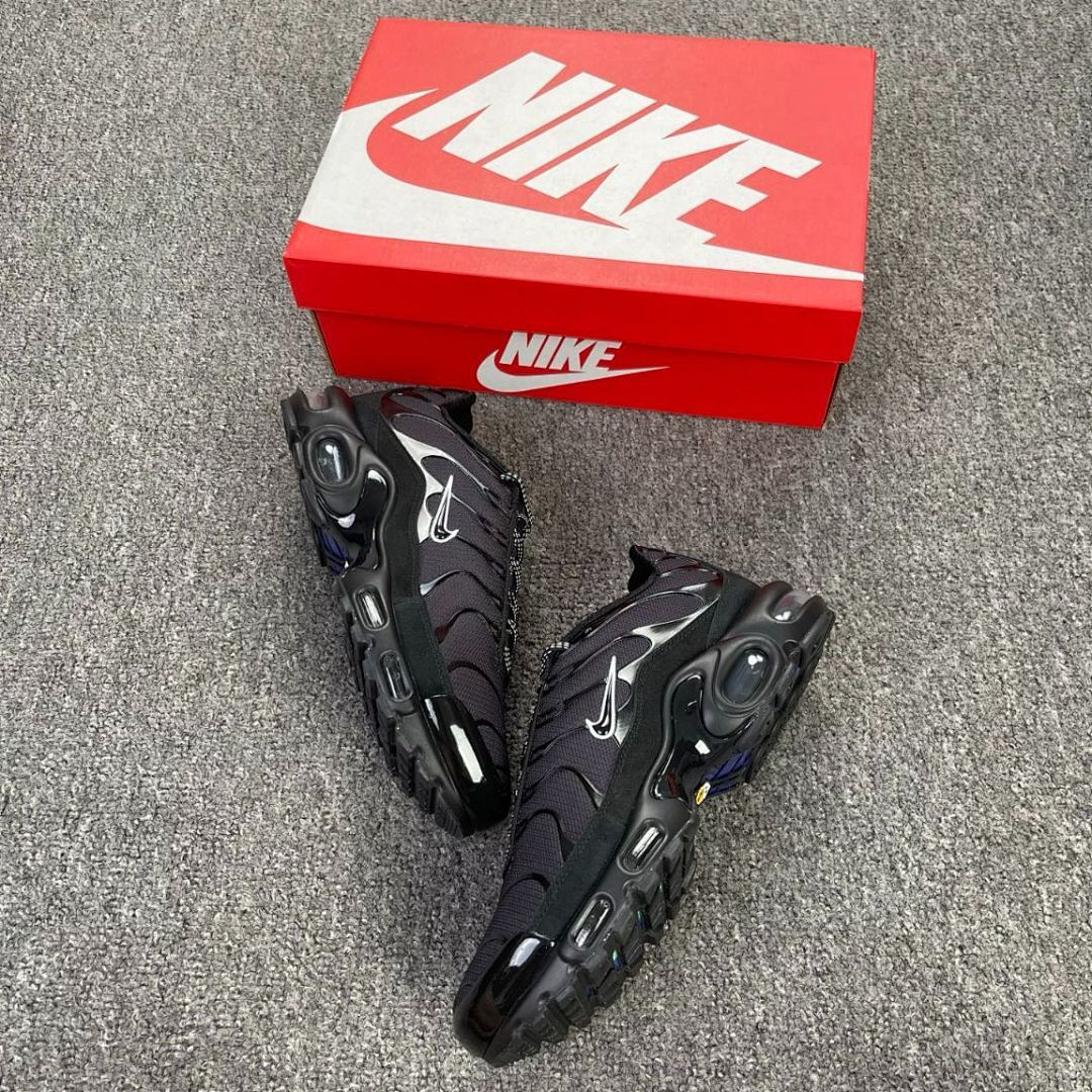 Nike Air Max Plus TN Triple Black 604133-050 - Image 7