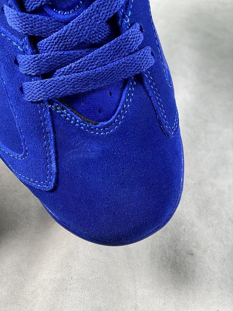 Air Jordan 6 Retro Royal Blue Suede '57' Omega Psi Phi PE Men's Basketball Shoes - Image 5