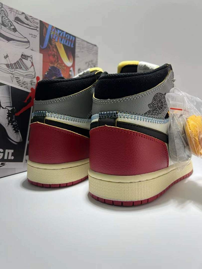 Nike Air Jordan 1 Retro High OG Union LA Varsity Red Black Toe Chicago BV1300-106 Men's Sneakers - Image 4